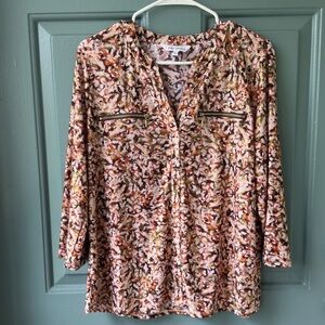 🍁 V-Neck Button Blouse 🍁